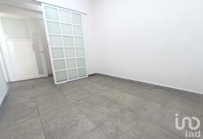 Foto de inmueble en AV. Canal de Miramontes #3721, Col. Villa Coapa C.P. 14390, Tlalpan