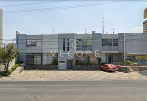 Foto de inmueble en Av. Circunvalacion Agustin Yañez, Col. Arcos C.P. 44130, Guadalajara