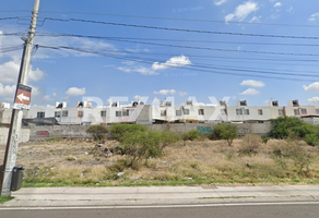 Foto de inmueble en AV. DE LA LUZ, Col. Chula Vista II C.P. 76116, Querétaro