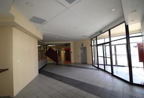 Foto de inmueble en Av. de la patria, Col. Centro Cívico C.P. 21000, Mexicali