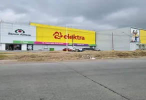 Foto de inmueble en Av. de Los Sabinos #327, Col. La Azucena C.P. 45680, El Salto