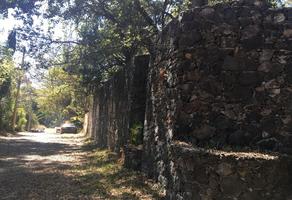 Foto de inmueble en Av del bosque, Col. Del Bosque C.P. 62150, Cuernavaca