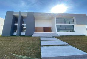 Foto de inmueble en Avenida del bosque, Col. Rinconada Del Álamo C.P. 45012, Zapopan