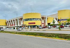 Foto de inmueble en Av. Francisco Medina Ascencio, Col. Las Glorias C.P. 48333, Puerto Vallarta