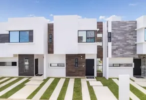 Foto de inmueble en av huayacan #1, Col. Residencial Sol del Mayab C.P. 77533, Benito Juárez