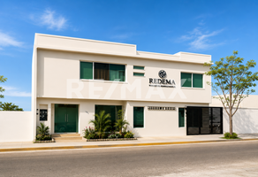Foto de inmueble en Avenida Juárez, Col. Burócrata C.P. 24160, Carmen
