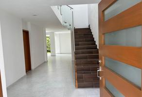 Foto de inmueble en Av. Naciones Unidas, Col. Colinas Virreyes C.P. 45115, Zapopan