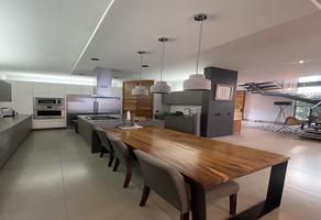 Foto de inmueble en Avenida Naciones Unidas, Col. Residencial Del Bosque C.P. 44510, Guadalajara