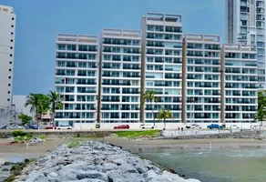 Foto de inmueble en av #PALMS, Col. Playa de Oro Mocambo C.P. 94298, Boca del Río
