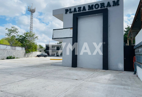 Foto de inmueble en Avenida Pedro Cárdenas, Col. Azteca C.P. 87398, Matamoros