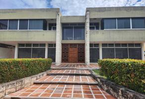 Foto de inmueble en Av resurgimiento, Col. Miramar C.P. 24030, Campeche