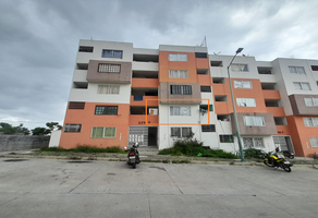 Foto de inmueble en AV REVOLUCION EDIF Ñ, Col. La Nueva Aldea C.P. 58300, Morelia