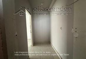 Foto de inmueble en Avenida Rodrigo GÃ³mez #205, Col. Central C.P. 64190, Monterrey