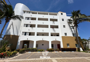 Foto de inmueble en Av sabalo cerritos, Col. Sábalo Country Club C.P. 82100, Mazatlán