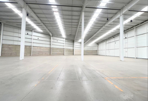 Foto de inmueble en Av. San Pedro, Col. San Pedro Barrientos C.P. 54010, Tlalnepantla de Baz