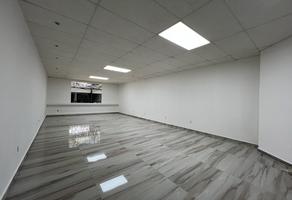 Foto de inmueble en Av Vallarta, Col. Ciudad Granja C.P. 45010, Zapopan