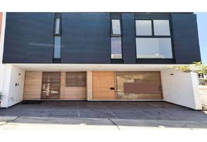 Foto de inmueble en av valle de los imperios, Col. Valle Imperial C.P. 45134, Zapopan