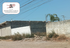 Foto de inmueble en AZALEA, Col. Jazmines C.P. 63173, Tepic