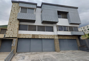 Foto de inmueble en Paseo de la Cima, Col. La Finca C.P. 64000, Monterrey