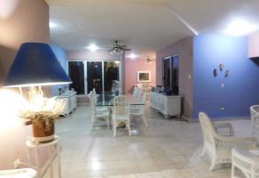 Foto de inmueble en 12A, Col. Pedregales de Tanlum C.P. 97210, Mérida