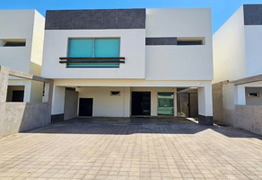 Foto de inmueble en Vinoramas, 80184 Culiacán Rosales, Sin., Col. Vinoramas C.P. 80184, Culiacán