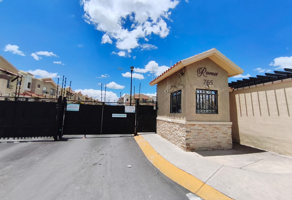 Foto de inmueble en Cto. Puerta del Sol 765, Col. Cdad. del Sol, 76116 Santiago de Querétaro, Qro. #765, Col. Ciudad del Sol Sección Valle de Santiago C.P. 76116, Querétaro