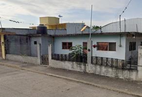 Foto de inmueble en Avenida 4  #s/n, Col. Cuitlahuac Centro C.P. 94915, Cuitláhuac