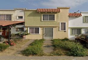Foto de inmueble en Cto. Cristal, Los Cantaros, 45653 La Nueva Esperanza II, Jal., Col. Colina de la Cruz C.P. 45653, Tlajomulco de Zúñiga