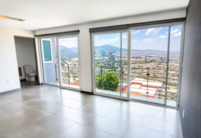 Foto de inmueble en QRO 30, Vista Dorada, Santiago de Querétaro, Qro. #s/nInt. 4, Col. Vista Dorada C.P. 76060, Querétaro