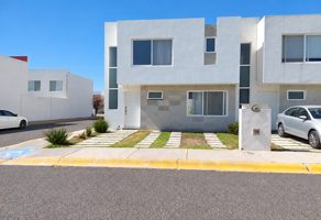 Foto de inmueble en Paseos del Bosque, 76910 El Pueblito, Qro., Col. Paseos del Bosque C.P. 76910, Corregidora