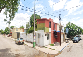 Foto de inmueble en Avenida Hidalgo esq Guatachive, Col. INFONAVIT Yocujimari C.P. 85120, Cajeme