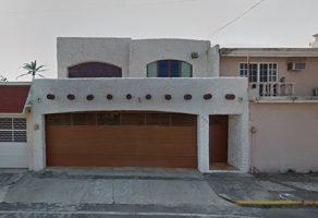 Foto de inmueble en Paseo de Los Sauces, Col. Floresta C.P. 91940, Veracruz