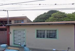 Foto de inmueble en Calle 8 #12, Col. Cuitlahuac Centro C.P. 94915, Cuitláhuac