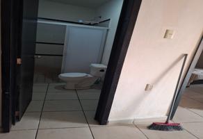 Foto de inmueble en Calle 12 de Octubre #s/n, Col. Caja de Agua C.P. 63158, Tepic