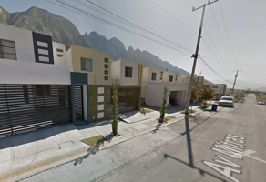 Foto de inmueble en Cda. de Nochebuena Nte., Sin Nombre de Col 11, 66360 Cdad. Santa Catarina, N.L., Col. Misión Santa Catarina C.P. 66360, Santa Catarina