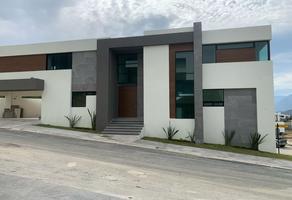 Foto de inmueble en , Col. Bosques de las Misiones Sector Encino C.P. 67302, Santiago