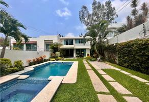 Foto de inmueble en  , Col. Bosques de Palmira C.P. 62076, Cuernavaca