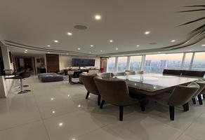 Foto de inmueble en Blvd Bosque Real, Col. Bosque Real C.P. 52774, Huixquilucan
