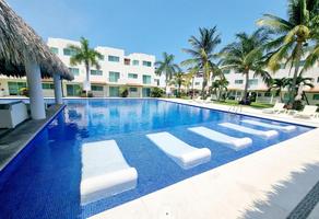 Foto de inmueble en Boulevard de las Naciones, Col. Villas Diamante I C.P. 39890, Acapulco de Juárez