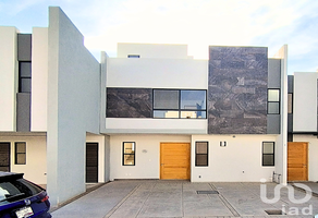 Foto de inmueble en Boulevard de Los Lagos #1488, Col. San Bernardino Tlaxcalancingo C.P. 72820, San Andrés Cholula