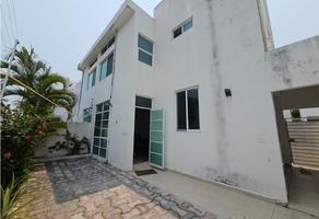 Foto de inmueble en  , Col. Bugambilias C.P. 24155, Carmen