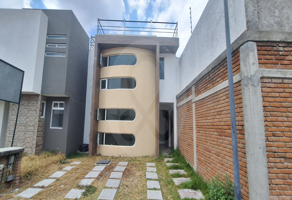 Foto de inmueble en C. Ricardo Flores Magón 215, Col. La Trinidad C.P. 50200, Toluca
