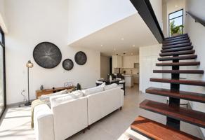 Foto de inmueble en P.º Mirador del Valle, Villas de Irapuato, 36670 Irapuato, Gto. #3869, Col. Villas de Irapuato C.P. 36670, Irapuato