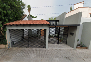Foto de inmueble en Primera de Fresnos, Jurica, 76100 Santiago de Querétaro, Qro., Col. Valle Garden C.P. 76100, Querétaro