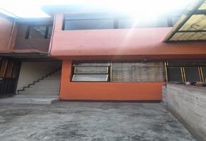 Foto de inmueble en Olivo #24, Col. Valle de los Pinos 2da. Sección C.P. 54060, Tlalnepantla de Baz
