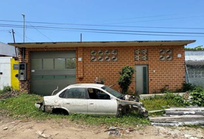 Foto de inmueble en Primero de Mayo, Coatzacoalcos, Ver., Col. Primero de Mayo C.P. 96590, Coatzacoalcos