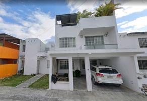 Foto de inmueble en Calle Villa Imperial, Col. Tierra Maya C.P. 77539, Benito Juárez