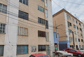 Foto de inmueble en ANASTACIO BUSTAMANTE #s/n, Col. Presidentes de México C.P. 09740, Iztapalapa