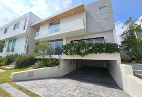 Foto de inmueble en P.º Puerta las Lomas, 45115 Zapopan, Jal., Col. Fraccionamiento Puerta las Lomas C.P. 45115, Zapopan