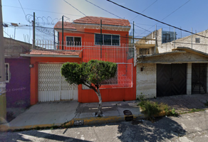 Foto de inmueble en Bosque Tecas 13, Col. Jardines de Morelos Sección Flores C.P. 55070, Ecatepec de Morelos